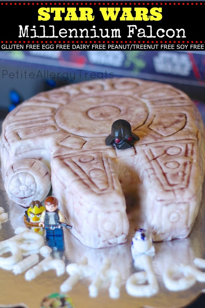 Millennium falcon 2024 cake pan