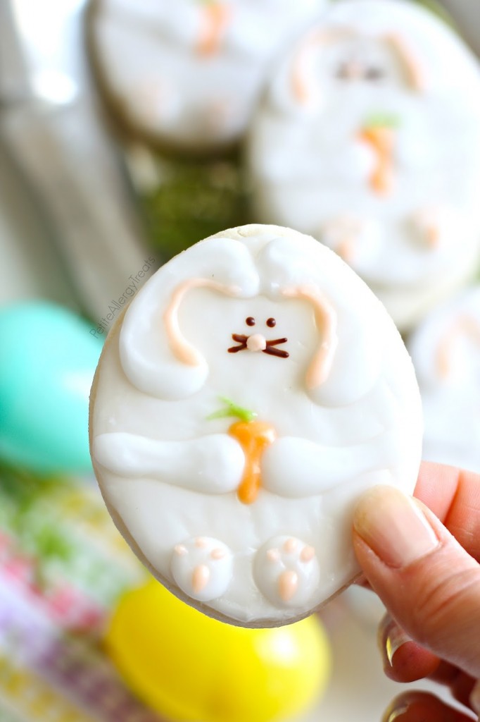 Easter Bunny Cookies- Chubby Bunnies with natural food coloring and is gluten free, egg free Vegan