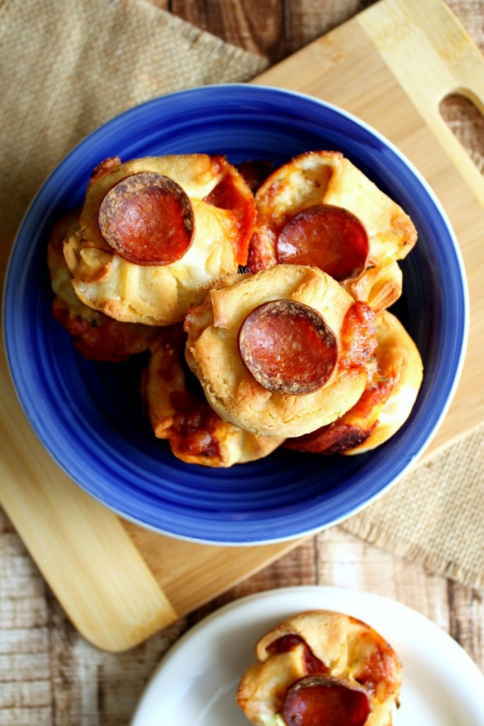 Pizza Pocket Bites (gluten free egg free)- Pizza pockets filled with gooey cheese and vegetables