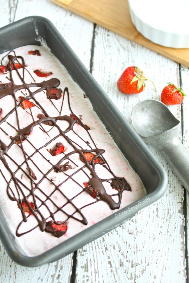 Chocolate Covered Strawberry Ice Cream (Dairy Free Vegan)- Real chocolate covered strawberries in a creamy coconut ice cream. #conquerthemess, #pmedia, #ad