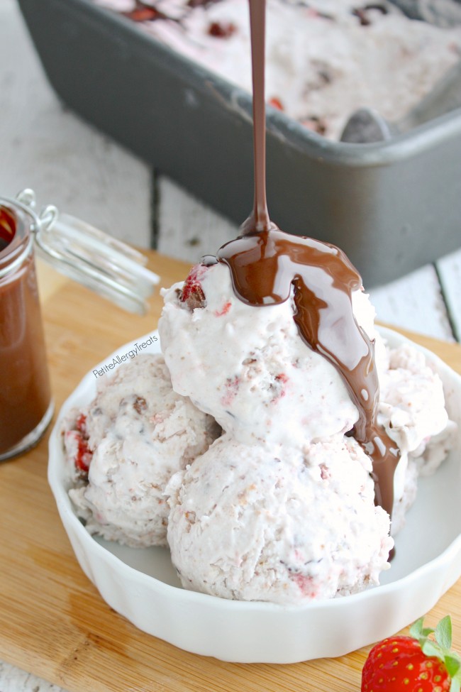 Chocolate Covered Strawberry Ice Cream (Dairy Free Vegan)- Real chocolate covered strawberries in a creamy coconut ice cream. #conquerthemess, #pmedia, #ad