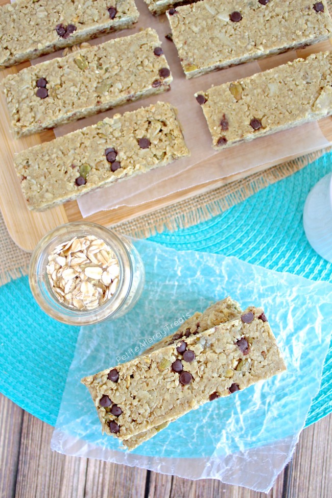 Chewy Granola Bars Peanut Butter-free (nut free gluten free Vegan) A soft chewy granola bar with all the flavor of peanut butter but made nut-free!