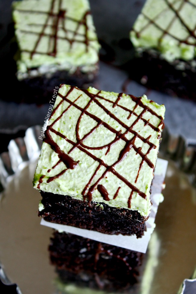 Vegan Mint Brownies (gluten free dairy free egg free)- Indulge in a fudgy mint chocolate brownie! Naturally colored green.
