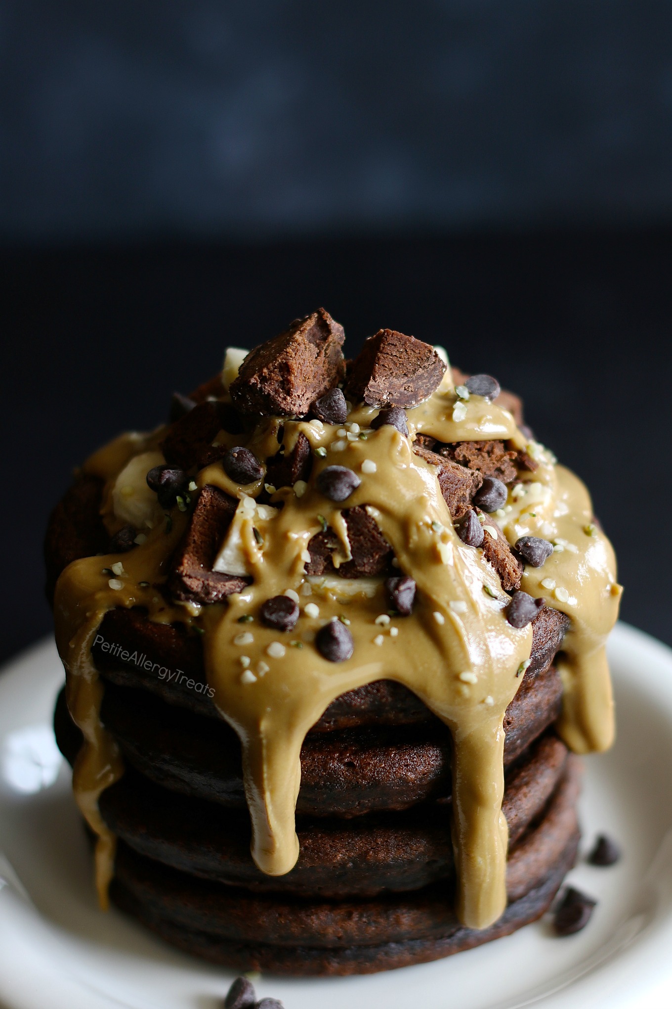 Gluten Free Chocolate Pancakes Recipe (dairy free gluten free)- Protein packed chocolate nut free egg free pancakes! Food Allergy Friendly.