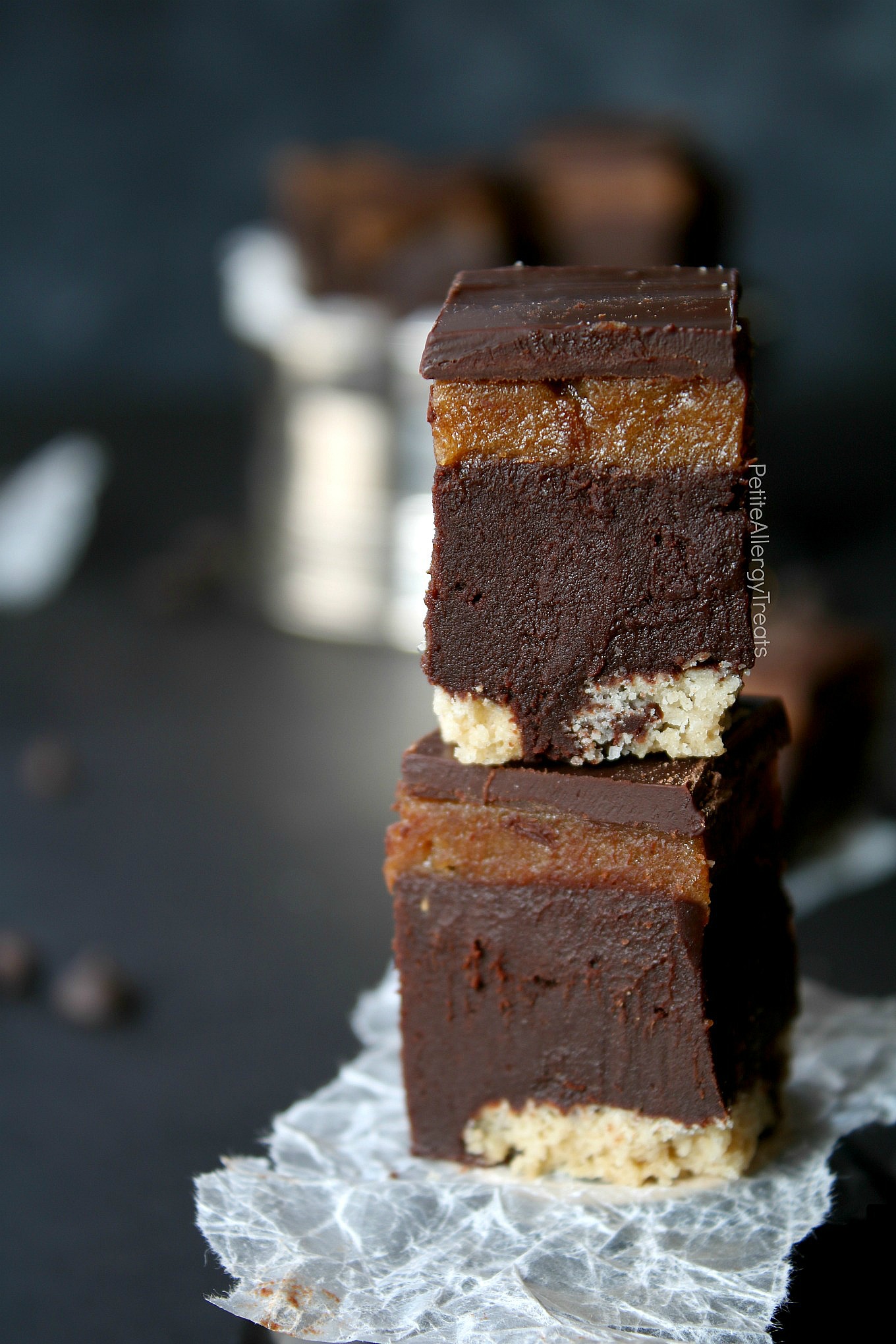 No bake Twix Fudge Bars Recipe (gluten free dairy free Vegan)- Healthier date caramel and oil free ganache fudge filling. Food Allergy friendly!